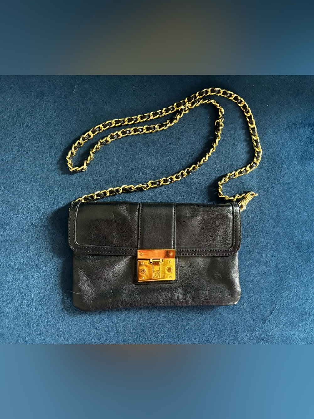 Tory Burch Norah Flap Shoulder Black Crossbody Bag  vintage excellent condition